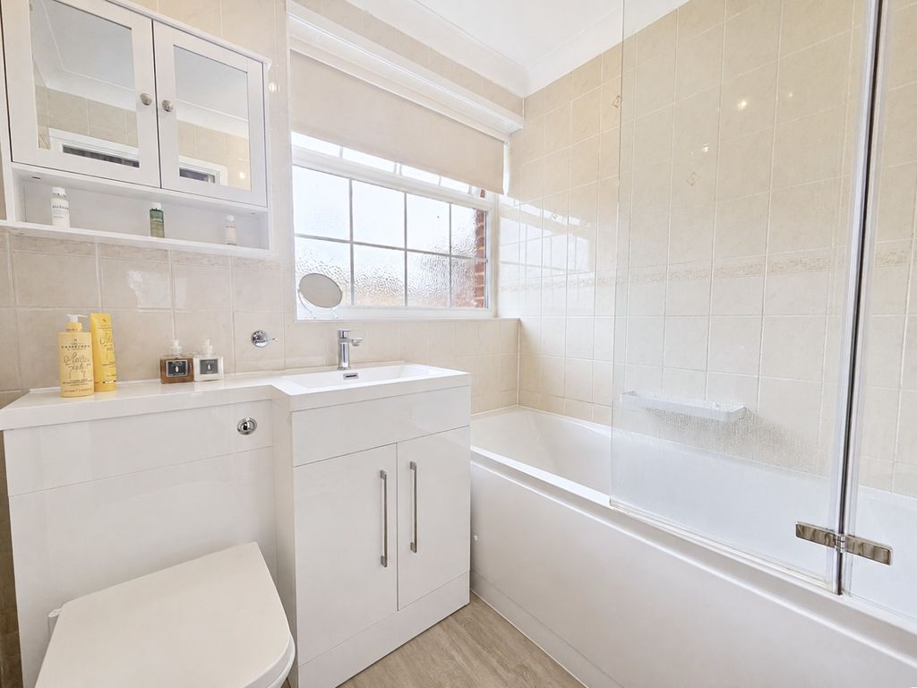 Woodside Avenue Flackwell Heath